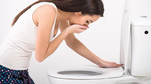 呕吐减肥法有害吗
