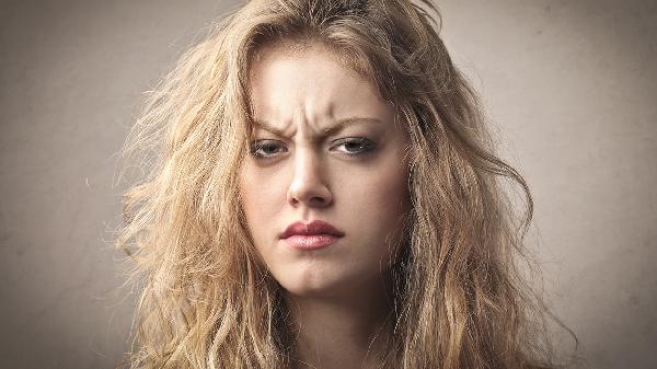 妄想型精神分裂症会有什么症状