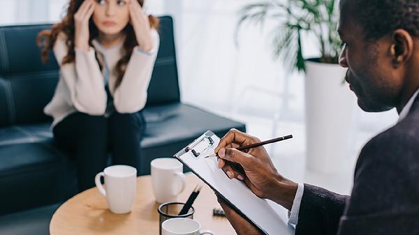 突然的头晕想吐怎么回事