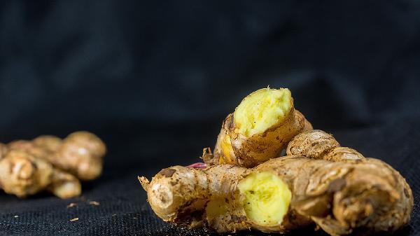 七味姜黄搽剂的功效与作用