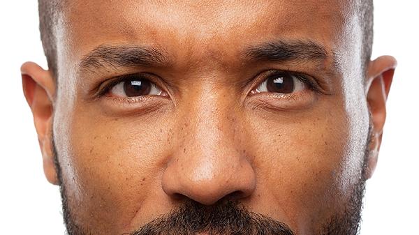 复方尿维氨滴眼液的作用是什么