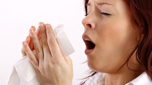 春季过敏眼睛痒打喷嚏治疗