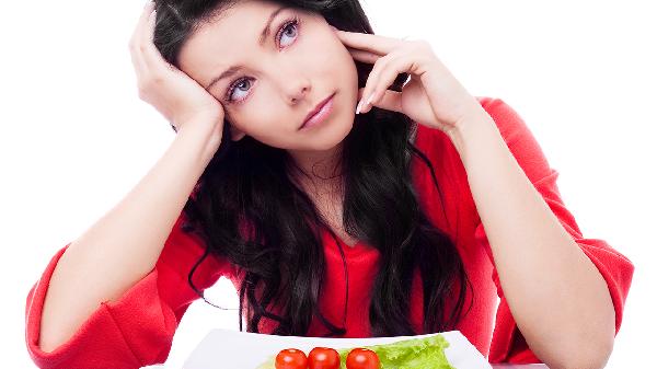 营养师警告：这几类食物越吃越丑，第2种八成女性天天碰