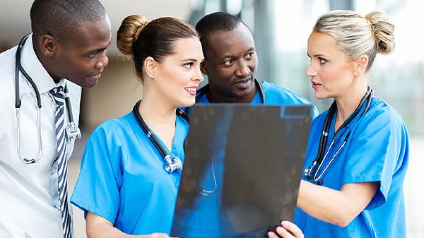 医生提醒：常年腿不舒服的人，最后都查出了这个问题