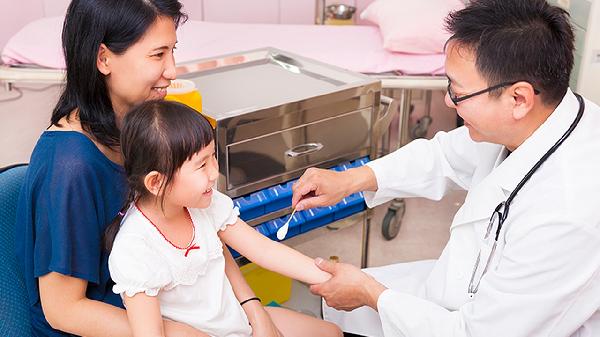 医生提醒：这5个不起眼的变化，可能是血糖在报警