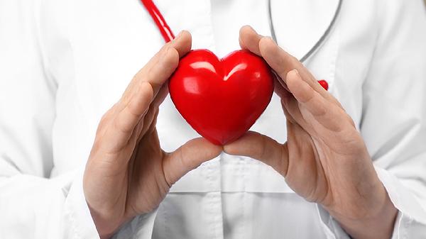 瓜子、花生竟然伤心脏？这6种坚果心血管患者千万要忌口！