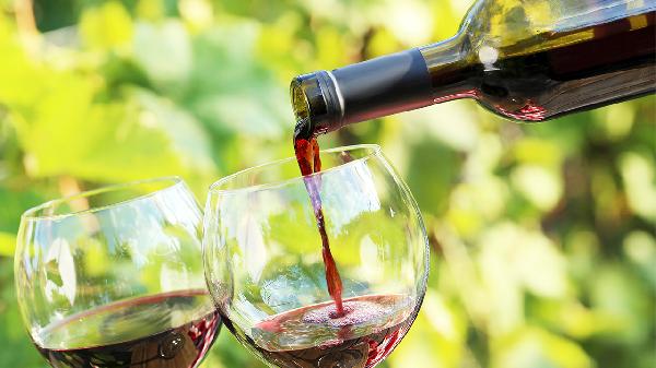 红酒养生不是玄学！5个科学验证的硬核真相