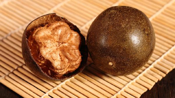 小心！这些你以为安全的食物正在悄悄拉高你的血糖