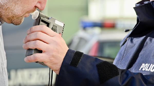 血常规检查中性细胞数偏高