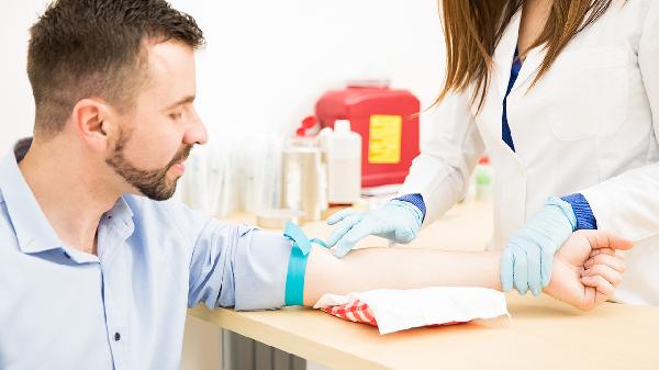 停止节食！医生警告这种减肥法正在毁掉你的健康
