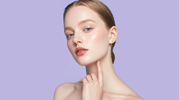 护肤越勤老得越快？警惕这四个加速衰老的雷区