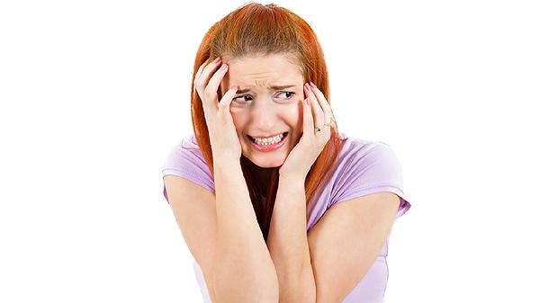 美容师不会告诉你：这些家家都有的神器秒杀贵妇眼霜