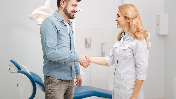 眼周发黑别大意！医生点名这几类病最凶险