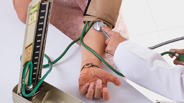 偷偷告诉你，医生们的美白诀窍原来这么简单