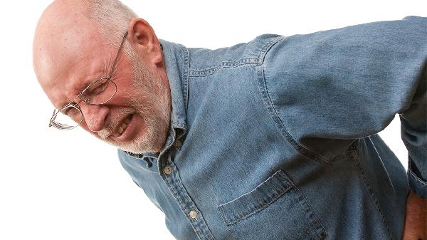 老人出现幻觉总看见人