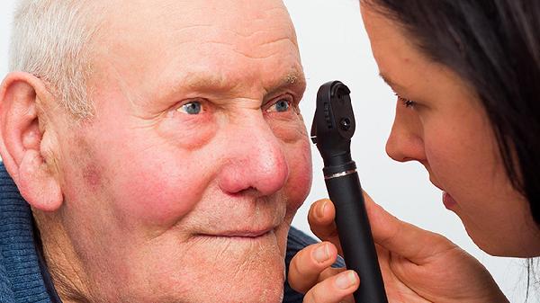 老年精神病人的症状