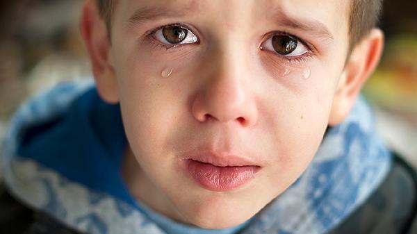 情绪容易激动容易哭是什么原因