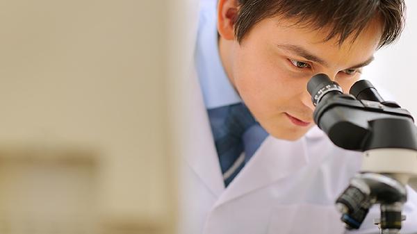 显微镜取精需要住院吗