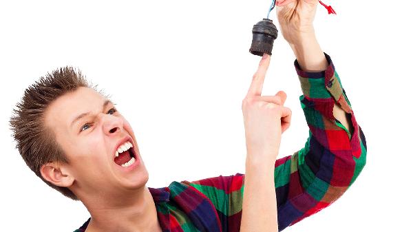 男人射精时抽搐怎么回事