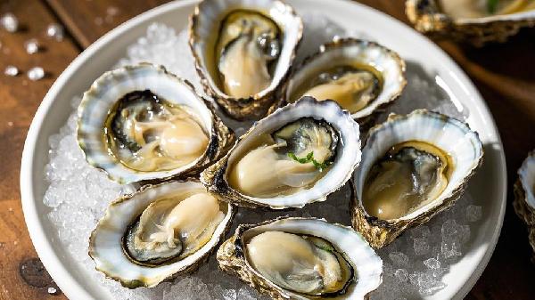 多吃生蚝能补锌？医生推荐：真正补锌的是这几物，男性吃很受益