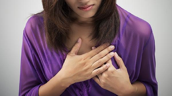 乳腺囊肿会长在乳腺脂肪层吗