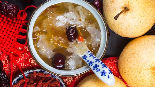 银耳莲子汤可以隔夜喝吗