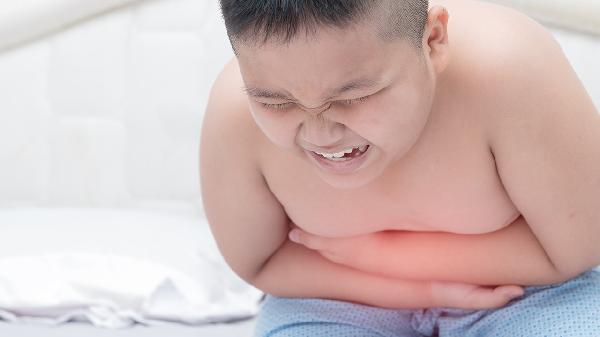 小孩吐肚子疼吃什么药