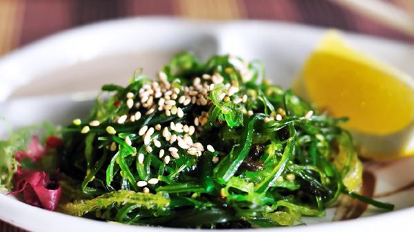 总想管不住嘴？试试这几种食物，轻松抑制食欲不挨饿