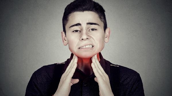 37周宝宝脐带绕颈一周怎么办